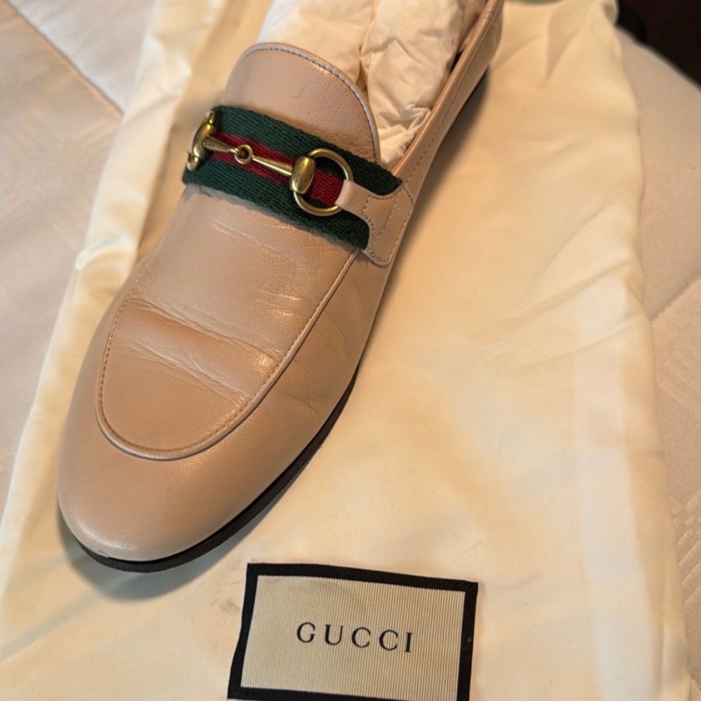 GUCCI LOAFERS SIZE 38 1/2
